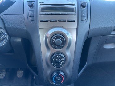 Toyota yaris 100 vvt-i in stop  start occasion simplicicar rennes simplicicar simplicibike france