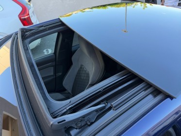 Volkswagen golf 1.5 etsi opf 150ch dsg7 r line toit pano siège chauffant volant chauffant carplay caméra de recul matrix......