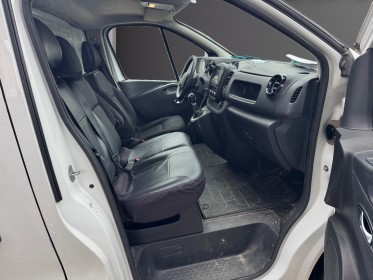 Renault trafic fourgon gn l2h1 1200 kg dci 170 energy edc confort occasion simplicicar livry gargan simplicicar simplicibike...