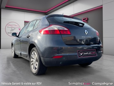 Renault megane iii berline dci 110 - caméra de recul - anti franchissement de ligne - 1ère main - gps tomtom occasion...