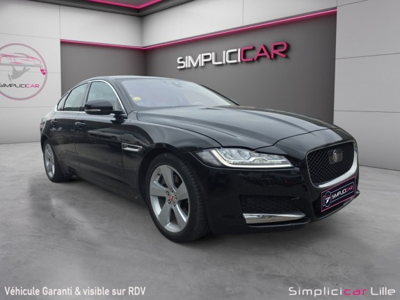 Jaguar xf xf 2.0 d - 180 ch bva prestige//suivi jaguar //garantie jaguar// occasion simplicicar lille  simplicicar...