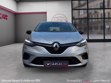 Renault clio v e-tech hybride 145 equilibre occasion simplicicar lyon nord simplicicar simplicibike france