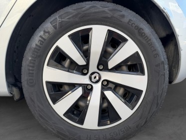 Renault clio v e-tech hybride 145 equilibre occasion simplicicar lyon nord simplicicar simplicibike france