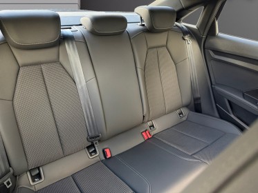 Audi a3 berline 35 tfsi mild hybrid 150 s tronic 7 s line toit ouvrant  carplay matrix led occasion simplicicar le mans...