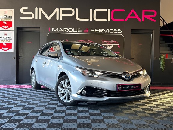 Toyota auris rc18 hybride 136h design garantie 12 mois occasion  simplicicar aix les bains simplicicar simplicibike france