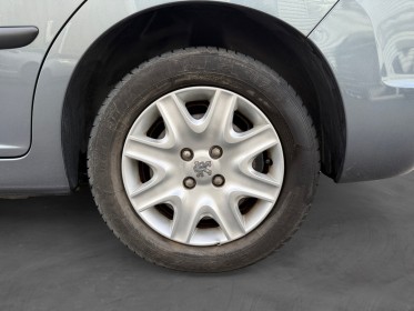 Peugeot 207 sw 1.4e 75ch access occasion simplicicar st-maximin simplicicar simplicibike france