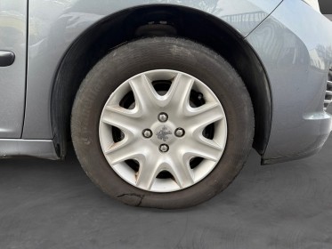 Peugeot 207 sw 1.4e 75ch access occasion simplicicar st-maximin simplicicar simplicibike france