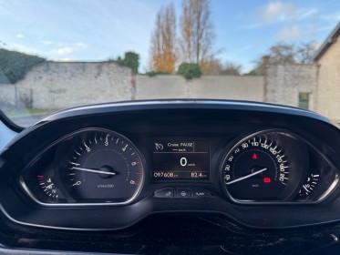 Peugeot 2008 bluehdi 100ch ss bvm5 allure  apple carplay  garantie 12 mois occasion simplicicar vernon simplicicar...