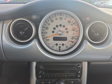 Mini mini 1.6i - 115 cooper embrayge neuf boiite ideal jeune conducteur occasion avignon (84) simplicicar simplicibike france