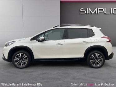 Peugeot 2008 1.2 puretech 110ch ss bvm5 allure - 1ere main - carplay - entretien peugeot occasion simplicicar la fleche...