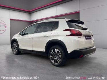 Peugeot 2008 1.2 puretech 110ch ss bvm5 allure - 1ere main - carplay - entretien peugeot occasion simplicicar la fleche...
