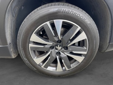 Peugeot 2008 1.2 puretech 110ch ss bvm5 allure - 1ere main - carplay - entretien peugeot occasion simplicicar la fleche...