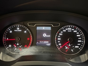 Audi q3 2.0 tdi 140ch attraction - toit ouvrant - sièges chauffants - radar av/ar - garantie 12 mois occasion simplicicar...