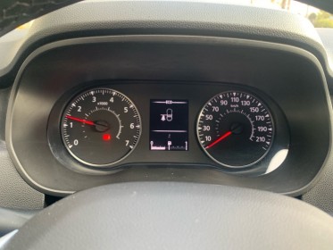 Dacia duster eco-g 100 4x2 prestige caméra garantie 12 mois occasion montreuil (porte de vincennes)(75) simplicicar...