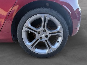 Renault clio iv tce 120 energy intens gt line garantie 12 mois occasion simplicicar dijon simplicicar simplicibike france