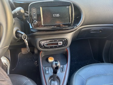 Smart fortwo coupe eq 82 ch passion / camera de recul /entretien smart / garantie 12 mois occasion paris 17ème (75)(porte...