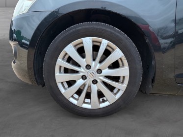 Suzuki swift iii 1.2 vvt glx première main garantie 12 mois occasion simplicicar dijon simplicicar simplicibike france