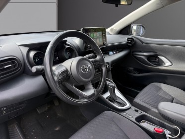 Toyota yaris hybride my22 116h design / carplay / camera / led / jantes occasion champigny-sur-marne (94) simplicicar...