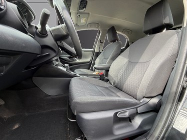 Toyota yaris hybride my22 116h design / carplay / camera / led / jantes occasion champigny-sur-marne (94) simplicicar...