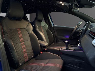 Renault clio v tce 100 rs line caméra de recul ciel étoilé line assist entretien renault garantie 12 mois occasion...