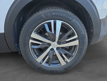 Peugeot 5008 1.5 hdi 130ch ss bvm6 allure distribution pompe à eau fait garantie 12 mois caméra de recul apple carplay...