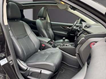 Nissan qashqai 1.5 dci 110 stop/start tekna / camera de recu / toit panoramique / siege conducteur electrique / garantie...