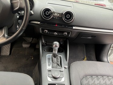 Audi a3 berline 1.6 tdi 110 ambiente s tronic 7 /  garantie 12 mois occasion simplicicar le raincy simplicicar simplicibike...