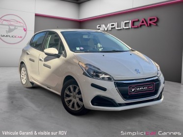 Peugeot 208 1.2 puretech 82ch bvm5 active occasion cannes (06) simplicicar simplicibike france