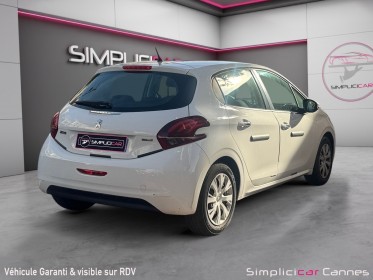 Peugeot 208 1.2 puretech 82ch bvm5 active occasion cannes (06) simplicicar simplicibike france