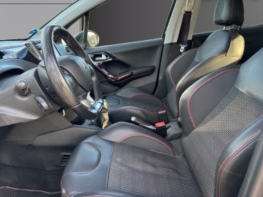 Peugeot 208 1.2  110ch ss bvm5 gt line carplay camera de recul regulateur  garantie 12 mois occasion montpellier (34)...