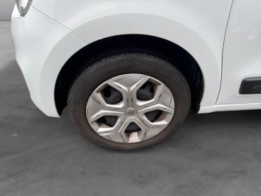 Renault twingo iii tce 95 zen suivi constructeur occasion simplicicar lille  simplicicar simplicibike france