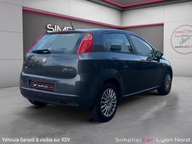 Fiat grande punto 1.2 8v 65 dynamic - garantie 12 mois occasion simplicicar lyon nord simplicicar simplicibike france