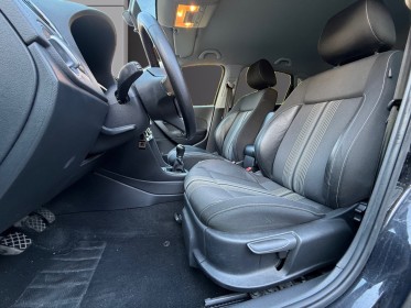 Volkswagen polo 1.4 85 match - garantie 12mois - climatisation - gps - radar arriÈre - accoudoir central occasion...