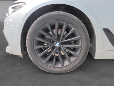 Bmw serie 5 g30 520d xdrive 190 ch bva8 luxury garantie 12 mois occasion simplicicar meximieux simplicicar simplicibike france