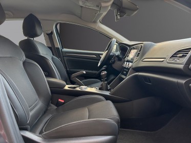 Renault megane iv berline blue dci 115 business, radar av/ar, full entretien renault, apple carplay, garantie 12 mois...