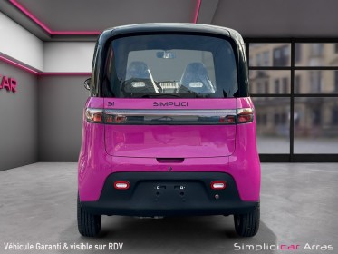 Simplici s1 - À partir de 14 ans - autonomie 120km - Édition spécial rose - véhicule neuf disponible en agence !!!...