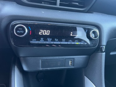 Toyota yaris hybride my22 116h design entretien toyota 1ère main caméra de recul carplay navigation garantie 12 mois...