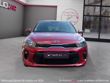 Kia rio 1.2l 84 ch isg active - garantie de 12 mois - climatisation - attelage - occasion simplicicar les sables-d'olonne...
