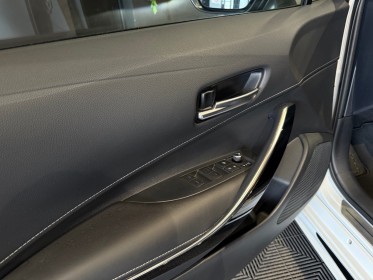 Toyota corolla hybride my22 184h gr sport - garantie constructeur 2030 - occasion  simplicicar aix les bains simplicicar...