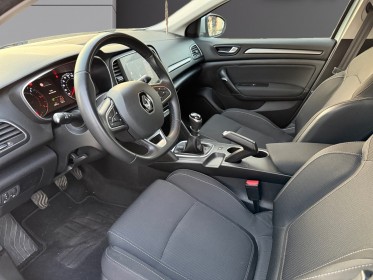 Renault megane iv berline blue dci 115 - 21b business apple carplay radar av/ar garantie 12 mois occasion simplicicar...