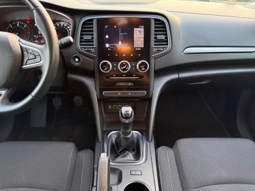 Renault megane iv berline blue dci 115 - 21b business apple carplay radar av/ar garantie 12 mois occasion simplicicar...