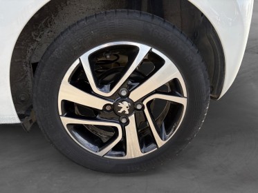 Peugeot 108 vti 72ch ss bvm5 style occasion avignon (84) simplicicar simplicibike france