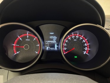 Ssangyong tivoli 160 e-xdi 115 2wd sport bi-ton safety pack 2e main origine france garantie 12 mois occasion simplicicar...