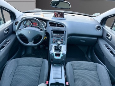 Peugeot 5008 2.0 hdi 150ch fap bvm6 allure 7places - radar av ar - toit panoramique - gps occasion simplicicar rennes...