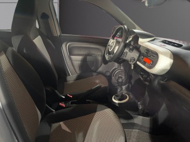 Renault twingo iii sce 65 life garantie 12 mois occasion simplicicar saint-jean simplicicar simplicibike france