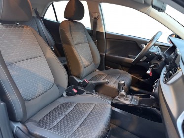 Kia rio 1.0 t-gdi 100 ch bvm6 active - garantie 12 mois - attelage- soundsystem occasion simplicicar les sables-d'olonne...
