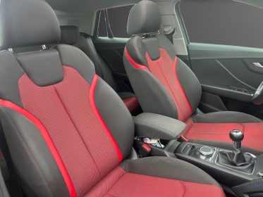 Audi q2 1.6 tdi 116 ch bvm6 sport virtual cockpit toit ouvrant radar de recul jantes rotor garantie 12 mois occasion...