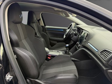 Renault megane iv berline tce 130 gt line garantie 12 mois occasion simplicicar toulon est simplicicar simplicibike france