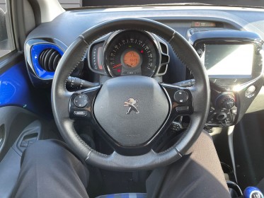 Peugeot 108 vti 72ch - collection - faible km - caméra de recul occasion simplicicar compiegne simplicicar simplicibike france