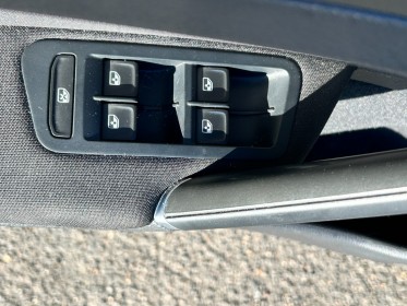 Volkswagen golf business 1.0 tsi 115 dsg7 confortline occasion simplicicar vaucresson simplicicar simplicibike france